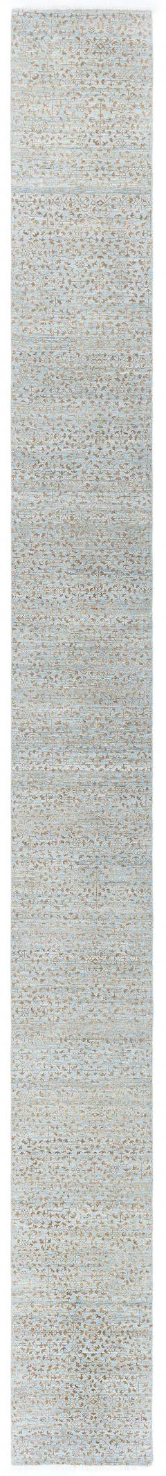 Traditional Inspired Runner - 3637670
