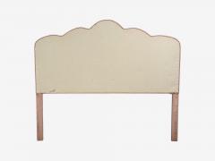 Traditional Kingsize Tufted Headboard Scalamandr Pink Silk USA 1960s - 4587848
