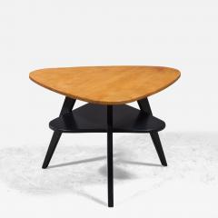 Triangle shaped coffee table - 3202351