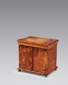 Trinket Box with Faux Tortoiseshell Decoration - 3066035
