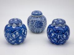 Trio of small Ginger Jars - 2489779