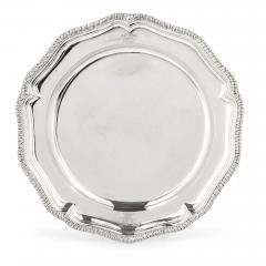 Twelve Georgian silver dinner plates by Wright - 1277219