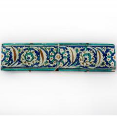 Two Ottoman Iznik border tiles circa 1600 - 1754598