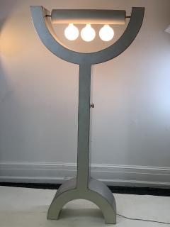 UNIQUE MODERNIST POP ART WOOD AND ALUMINUM FLOOR LAMP - 1171482