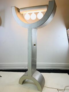 UNIQUE MODERNIST POP ART WOOD AND ALUMINUM FLOOR LAMP - 1171484