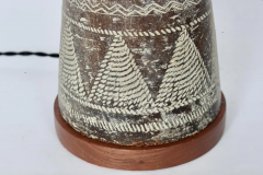 Ugo Zaccagnini Pair of Ugo Zaccagnini Incised Brown Cream Tribal Table Lamps 1950s - 3059520