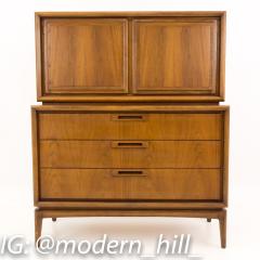 United Furniture Mid Century Walnut Highboy Dresser - 2570242