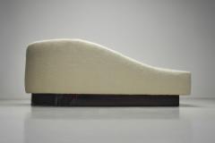 Upholstered Curved Back Daybed France Late 20th Century - 4332904
