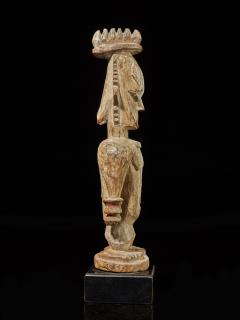 Urhubo People Nigeria Family Ancestor Statue with rests of Kaolin  - 1980771