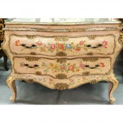 VENETIAN ROCOCO COMMODE CIRCA 1900 - 792349