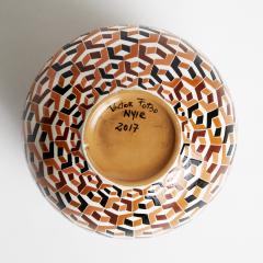 VICTOR FOTSO NYIE VASE FORZA - 2426721