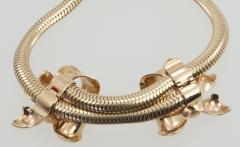 VINTAGE 14K BI COLOR GOLD OMEGA CHAIN NECKLACE WITH BOWS CIRCA 1940S - 2783378