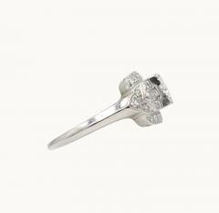 VINTAGE 1950S 0 46 CARAT DIAMOND CENTER AND PLATINUM ENGAGEMENT RING - 2710997