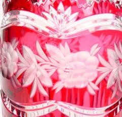 Val Saint Lambert Cut Etched Glass Vase with Floral and Foliate Decoration - 4794044