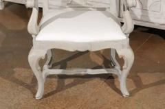 Venetian 1810s Rococo Style Painted Wood Armchair with Parcel Gilt Accents - 3420372