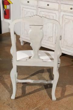 Venetian 1810s Rococo Style Painted Wood Armchair with Parcel Gilt Accents - 3420374