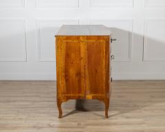 Venetian Louis XVI Chest of Drawers in Walnut 18th Century - 4381212
