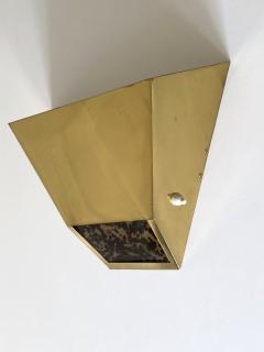 Vereinigte Werksta tten Set of Two Elegant Mid Century Brass Sconces by Vereinigte Werkst tten 1970s - 4366840