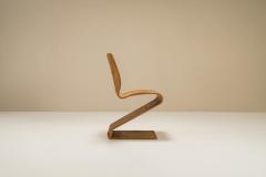 Verner Panton Non Serial Model 275 S Chair by Verner Panton in Bent Veneer Denmark 1956 - 2993419