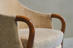 Very Elegant Mid Century Armchair in Wool and Beech Europe 1950s - 4526917