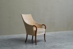 Very Elegant Mid Century Armchair in Wool and Beech Europe 1950s - 4526934