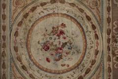 Very Fine French Aubusson Carpet of the 18th Century - 632674