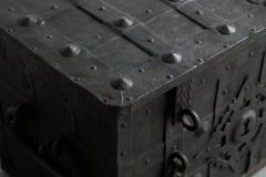 Very Rare Antique Armada Box or Strongbox in Iron Early 17th Century - 4582575