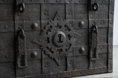 Very Rare Antique Armada Box or Strongbox in Iron Early 17th Century - 4582583