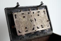 Very Rare Antique Armada Box or Strongbox in Iron Early 17th Century - 4582586