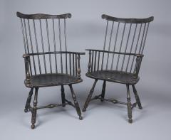 Very Rare Near Pair of Comb Back Windsor Arm Chairs - 1319335