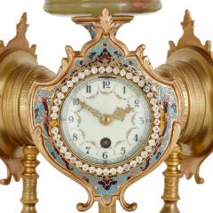 Very fine and rare green onyx porcelain cloisonn enamel ormolu mantel clock - 3159910