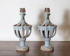 Very rare pair of candlesticks in perforated wood and painted in shades of light - 4146769