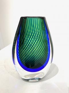 Vicke Lindstrand BLUE AND GREEN GLASS VASE BY VICKE LINDSTRAND FOR KOSTA BODA - 3484676