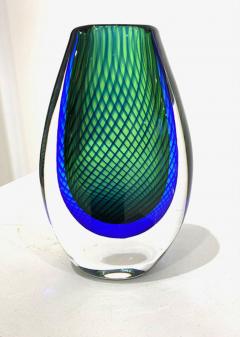 Vicke Lindstrand BLUE AND GREEN GLASS VASE BY VICKE LINDSTRAND FOR KOSTA BODA - 3484677