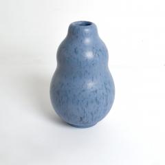 Vicke Lindstrand VICKE LINDSTRAND BLUE GLAZED VASE FOR UPSALA EKEBY - 718239