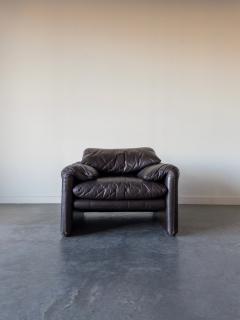 Vico Magistretti Maralunga Armchair by Vico Magistretti for Cassina - 4449554
