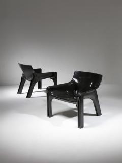 Vico Magistretti Pair of Vicario Chairs and Arcadia Table by Vico Magistretti for Artemide - 4725998