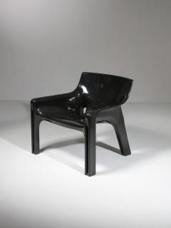 Vico Magistretti Pair of Vicario Chairs and Arcadia Table by Vico Magistretti for Artemide - 4726001