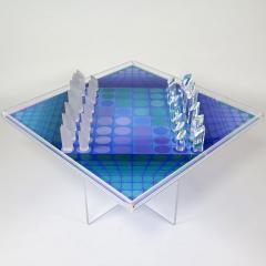 Victor Vasarely Fantastic chess set on acrylic stand - 2174888