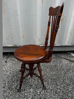 Victorian Walnut Spindle Back Ball And Claw Swivel Piano Stool - 4513131