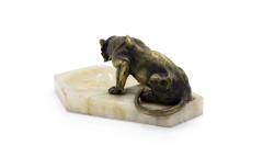Victorian White Onyx Ashtray with Tiger - 4675504