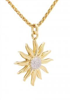 Vintage 0 85 Carat Sun Motif Diamond Pendant Necklace Crafted in 18k Yellow Gold - 3661339