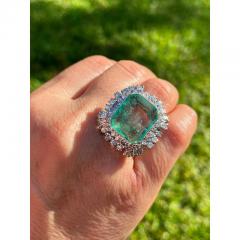 Vintage 12 Carat Colombian Emerald and Diamond Halo Ring Set in Palladium - 3622534