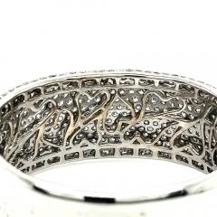 Vintage 20 40 CTW Round Cut Diamond Encrusted 14K White Gold Bangle Bracelet - 3556622
