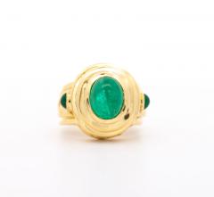 Vintage 3 Carat Cabochon Cut Colombian Emerald Bezel in 20K Yellow Gold Ring - 3510085