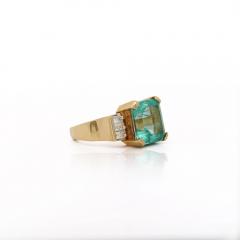 Vintage 5 06 Carat Emerald and Baguette Diamond in 18K Gold Ring - 3991430