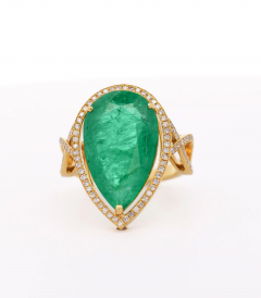 Vintage 9 Carat Pear Cut Zambian Emerald Diamond Halo Ring Jacket in 18K Gold - 3641822