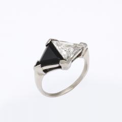 Vintage Art Deco Triangular Diamond and Onyx Platinum Ring - 2506013