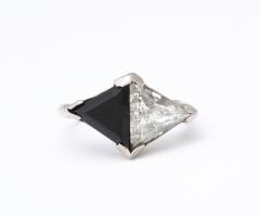 Vintage Art Deco Triangular Diamond and Onyx Platinum Ring - 2506014