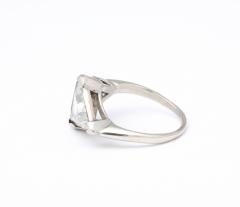 Vintage Art Deco Triangular Diamond and Onyx Platinum Ring - 2506016